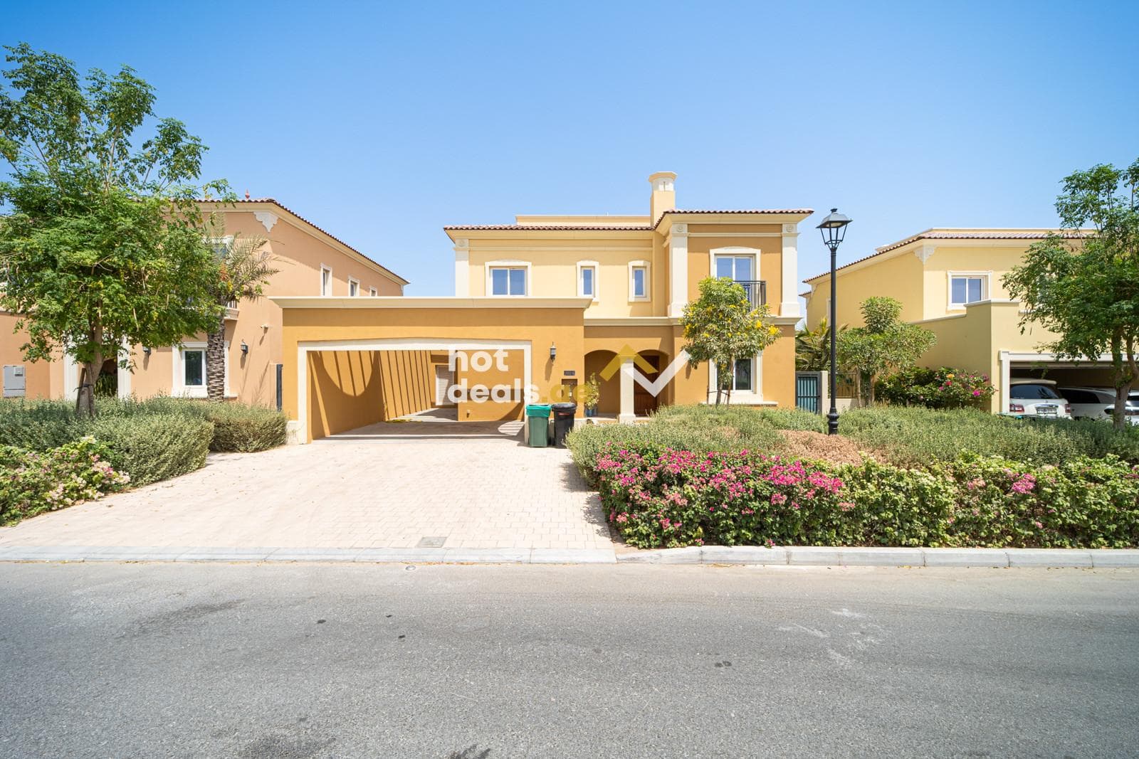 Ready to Move | Stand Alone Villa | Single Row
