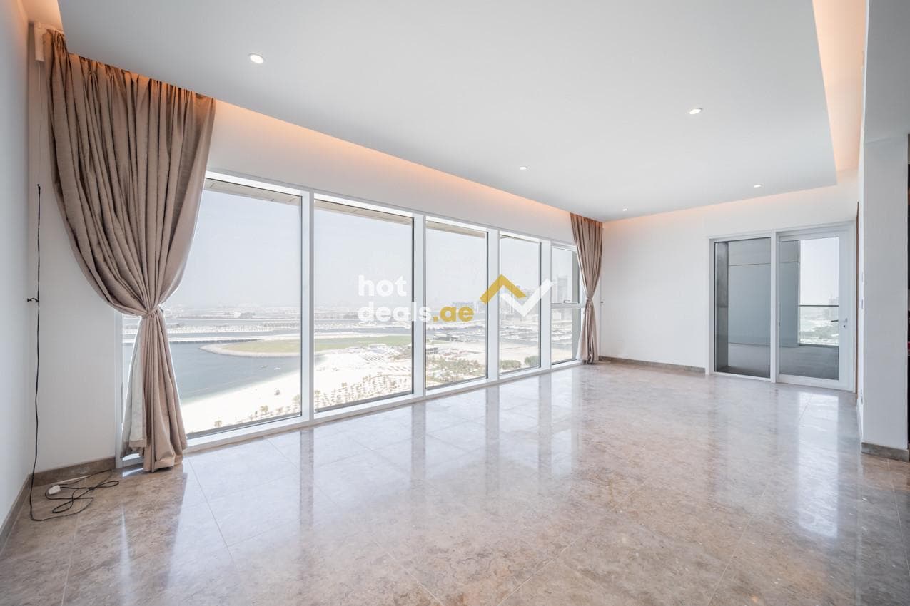 Rare Corner Unit | Terrace | Spacious Layout