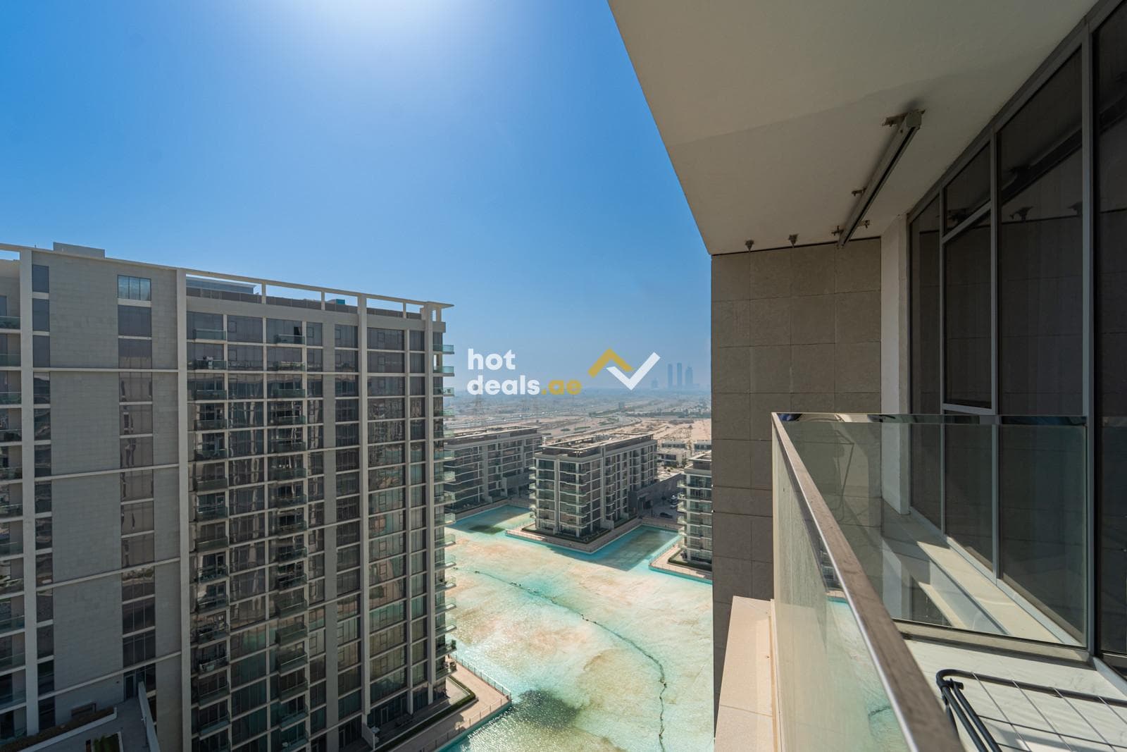 Luxury 1 Bedroom | Furnished | High Floor | Vacant