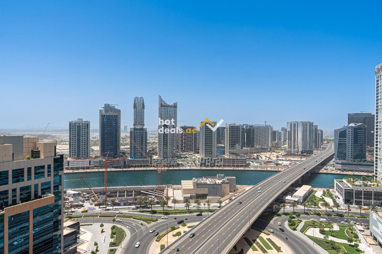 Canal View | High Floor | Spacious | Available