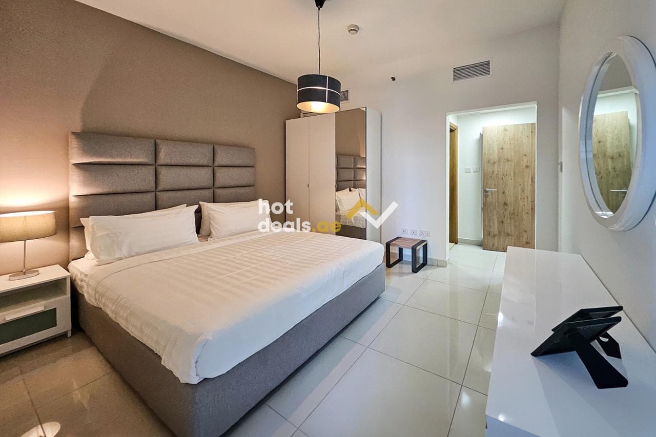 Elegant 1BR | Full Marina View | Furnished