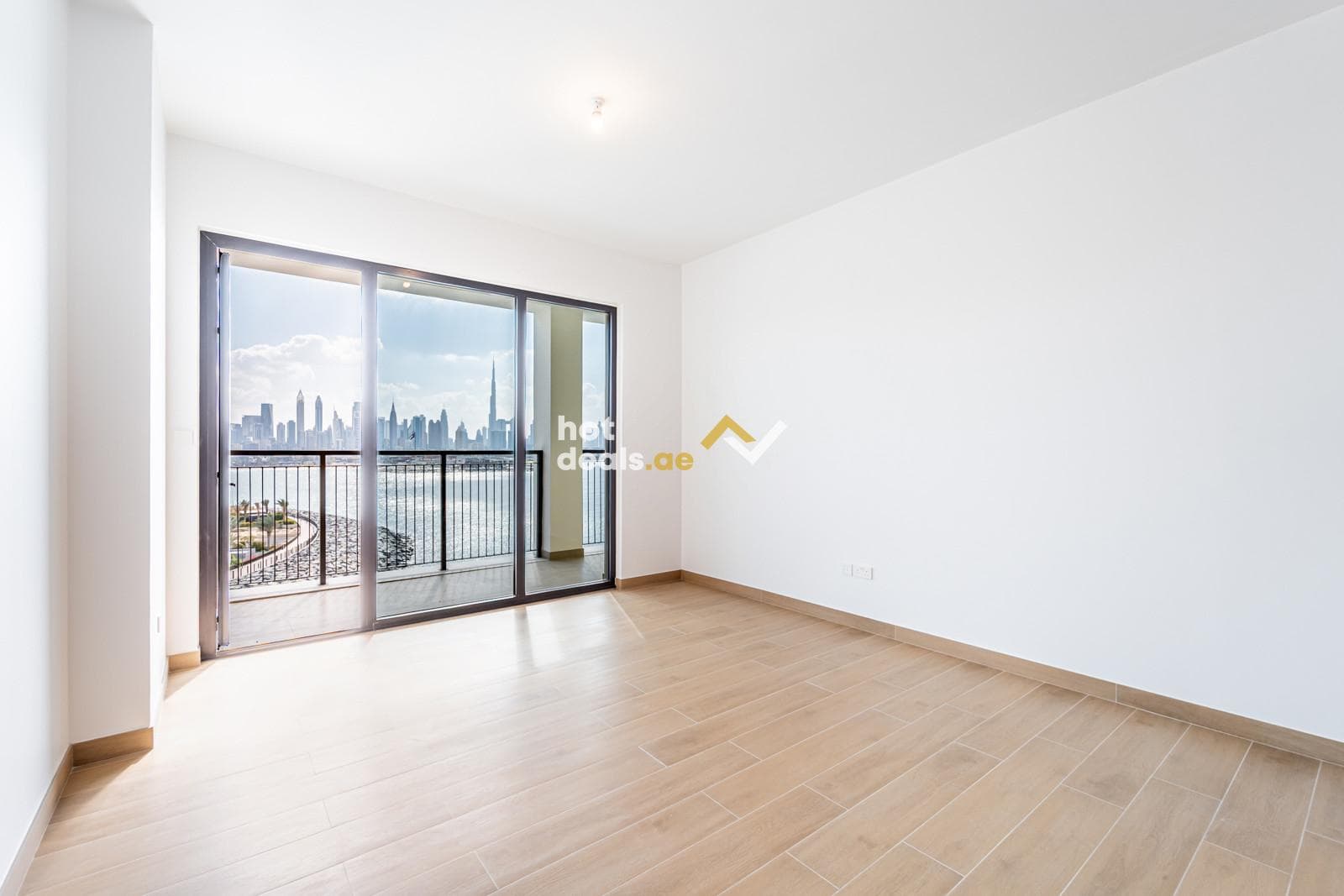 Sea and Burj View | Brand New | Beach Access