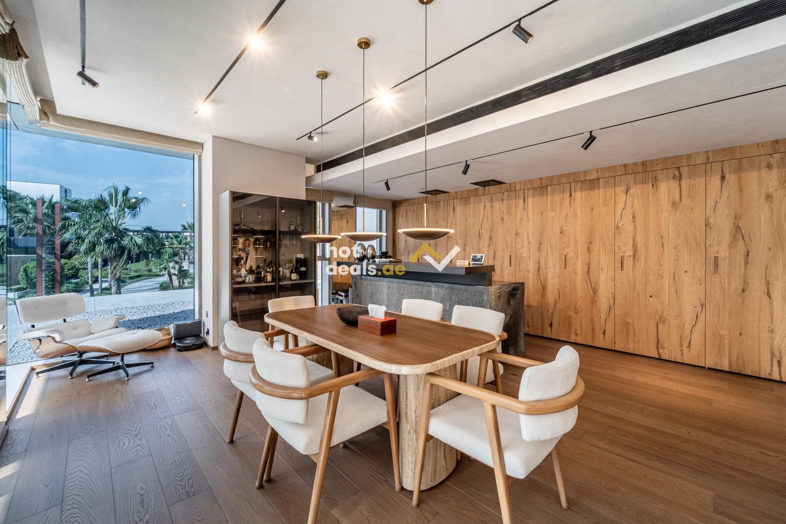 Spacious Layout | Fully Upgraded | Vacant