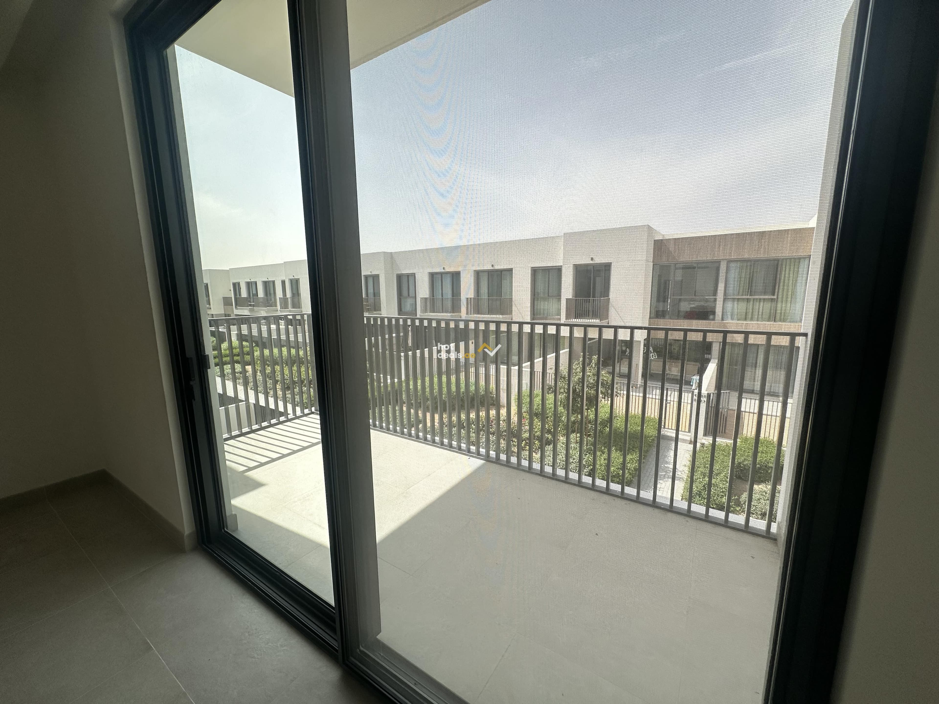 Single Row | Green Space | Close to Pool
