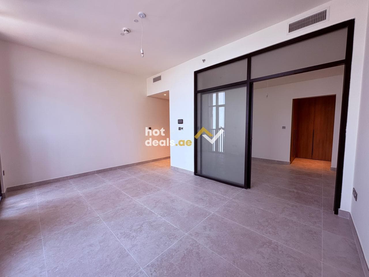 Brand new | Bright Flat | Ready to move
