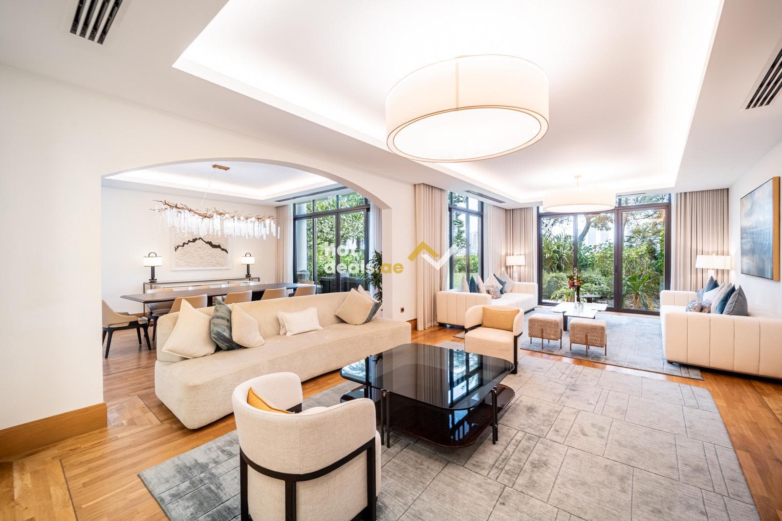 Renovated | Lift | Pool | Designed | Sea View