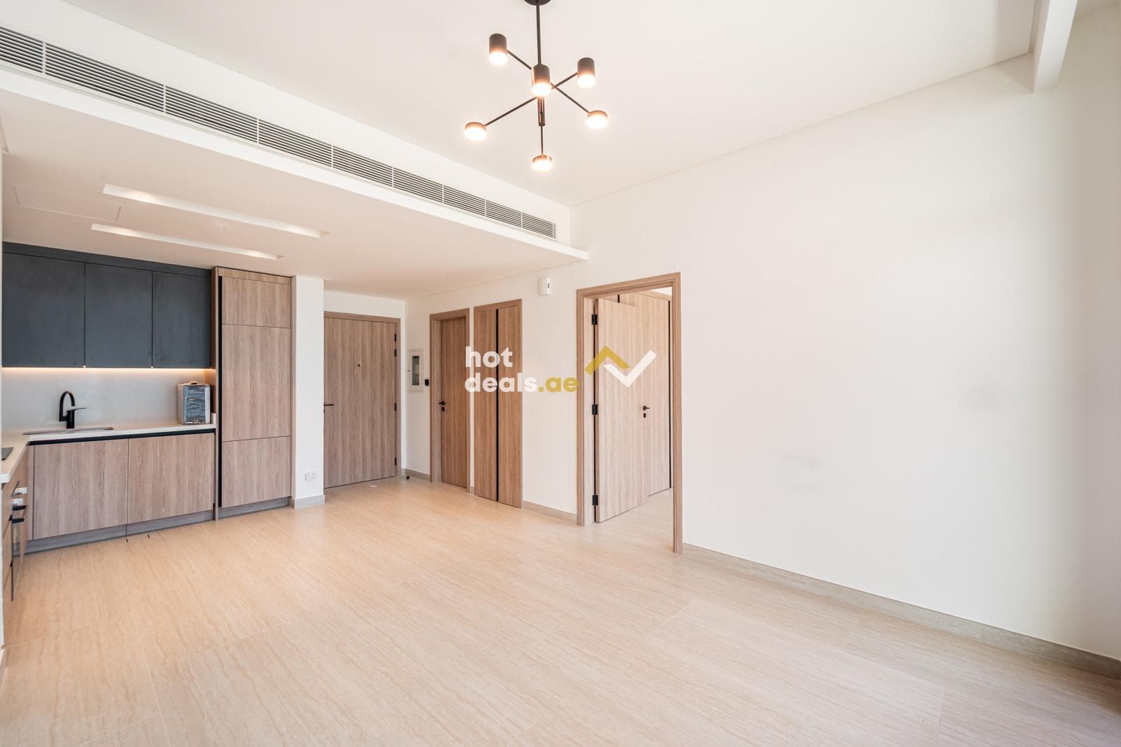 Unfurnished | Modern building | Prime location