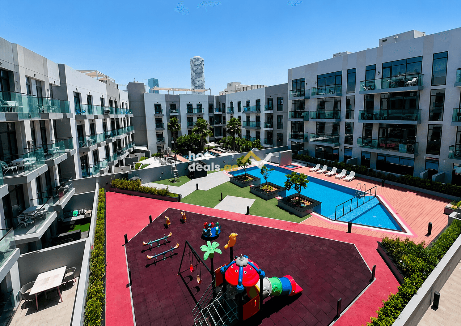 LARGE LAYOUT | LOW FLOOR | FLEXIBLE CHEQUES
