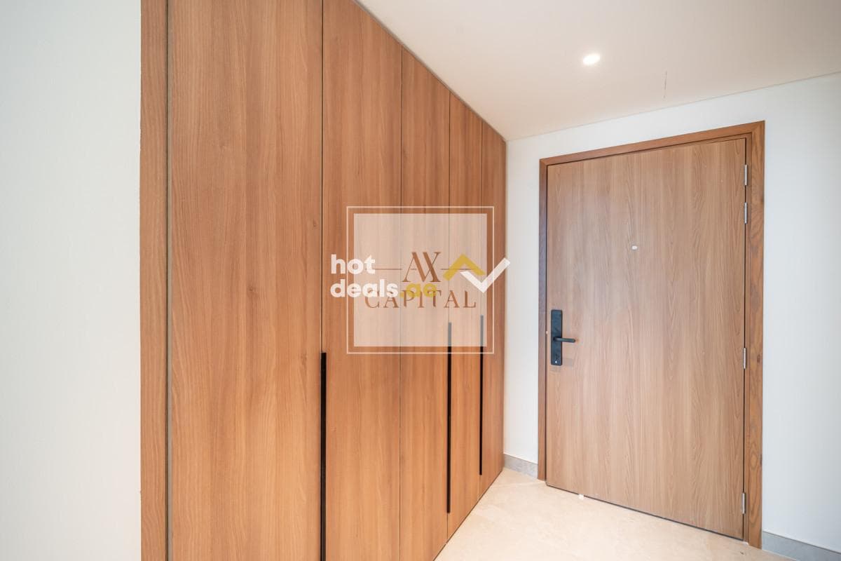Brand new | 2BHK | High floor | Vacant | Bright