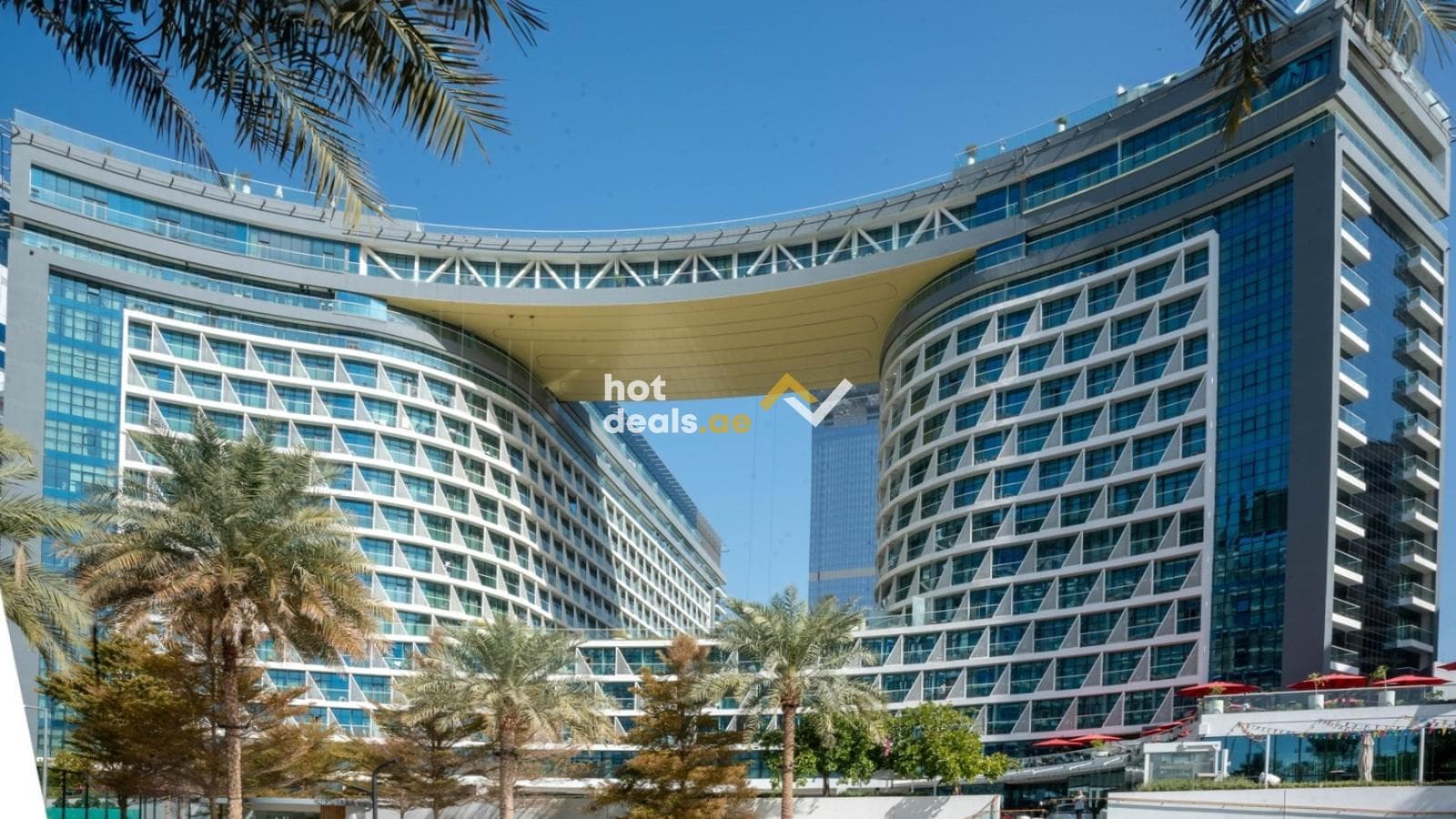 Palm View | Fully Furnished | Mid Floor | Bright